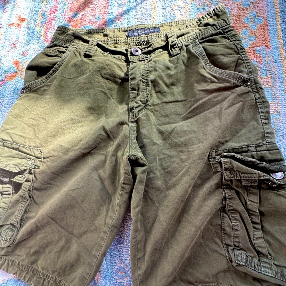 NICK DANGER CARGO SHORT